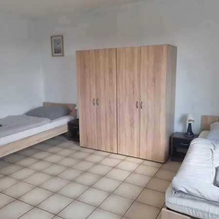 In Hattersheim * Okriftel