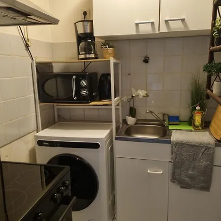 In Hattersheim Apartment